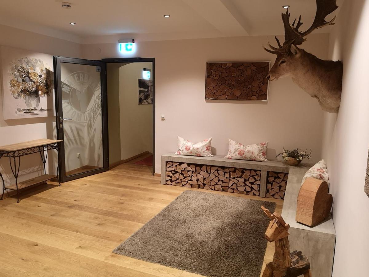 Hotel Maierbraeu อัลโทมุนสเทอร์ ภายนอก รูปภาพ