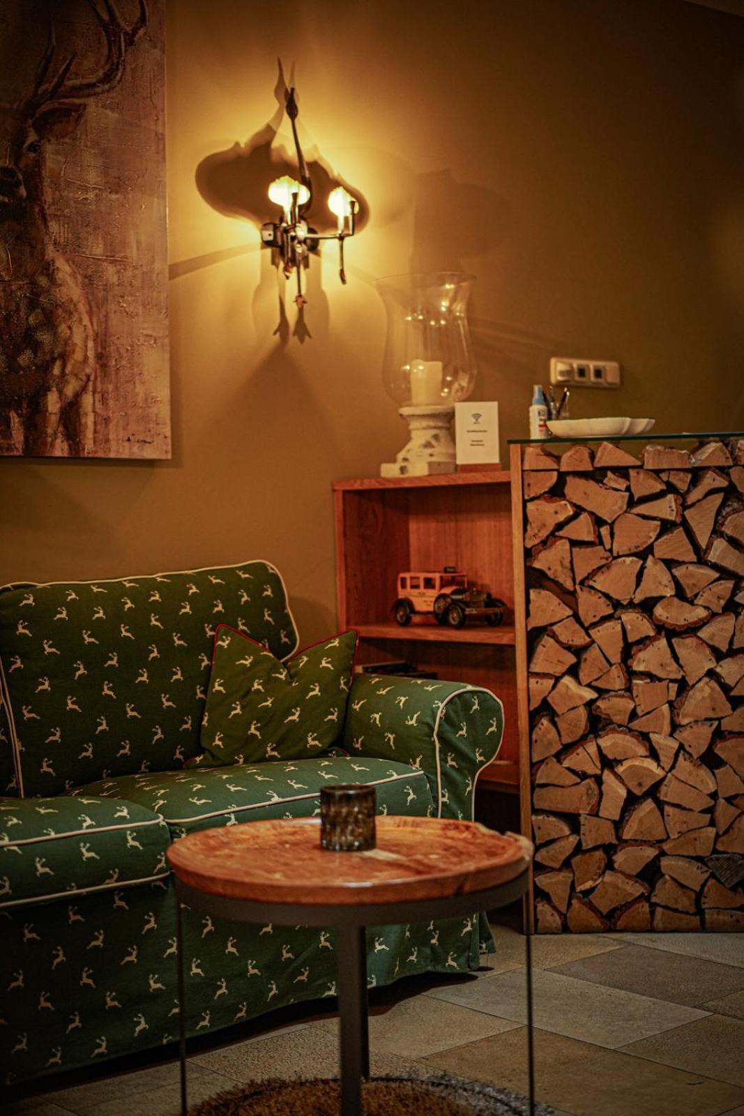 Hotel Maierbraeu อัลโทมุนสเทอร์ ภายนอก รูปภาพ