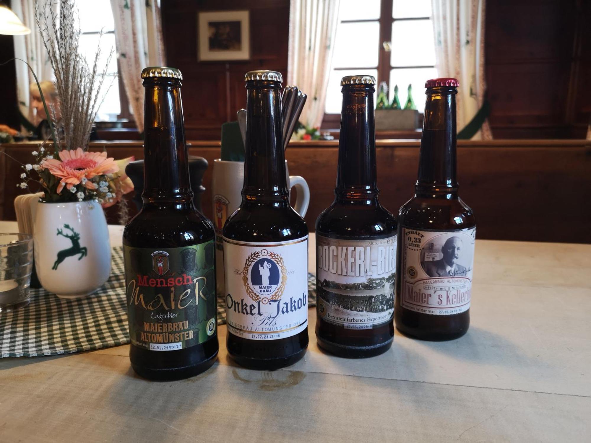 Hotel Maierbraeu อัลโทมุนสเทอร์ ภายนอก รูปภาพ